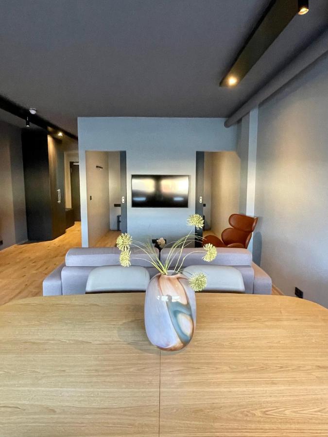 Modern Apartment With Hot Tub In Akureyri Exterior photo