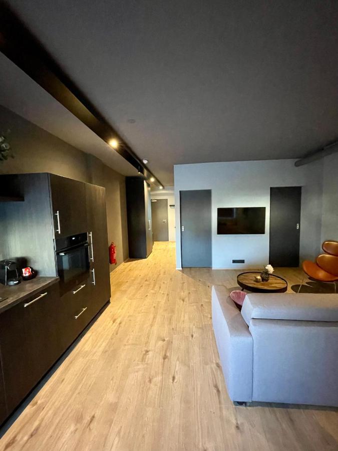 Modern Apartment With Hot Tub In Akureyri Exterior photo